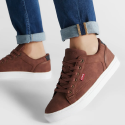 Ανδρικά Sneakers Ταμπά COURTRIGHT 232805-794-28 Levi's
