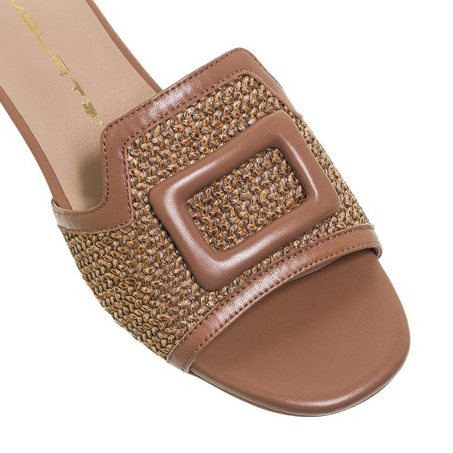 Mourtzi 2/256K10 Γυναικεία Mules Κάμελ Δέρμα Raffia