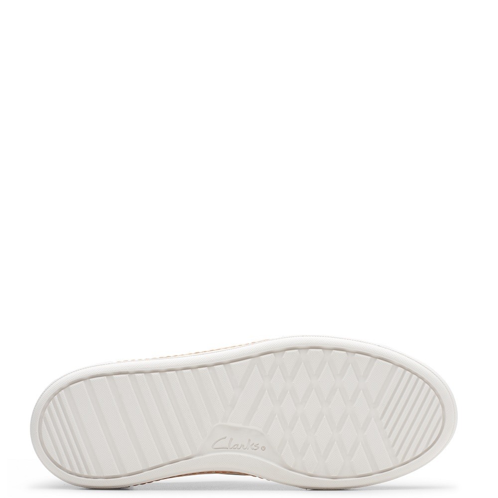CLARKS</br>Γυναικεία Sneakers Εκρού HOLLYHOCK WALK Clarks CLARKS</br>Γυναικεία Sneakers Εκρού HOLLYHOCK WALK Clarks