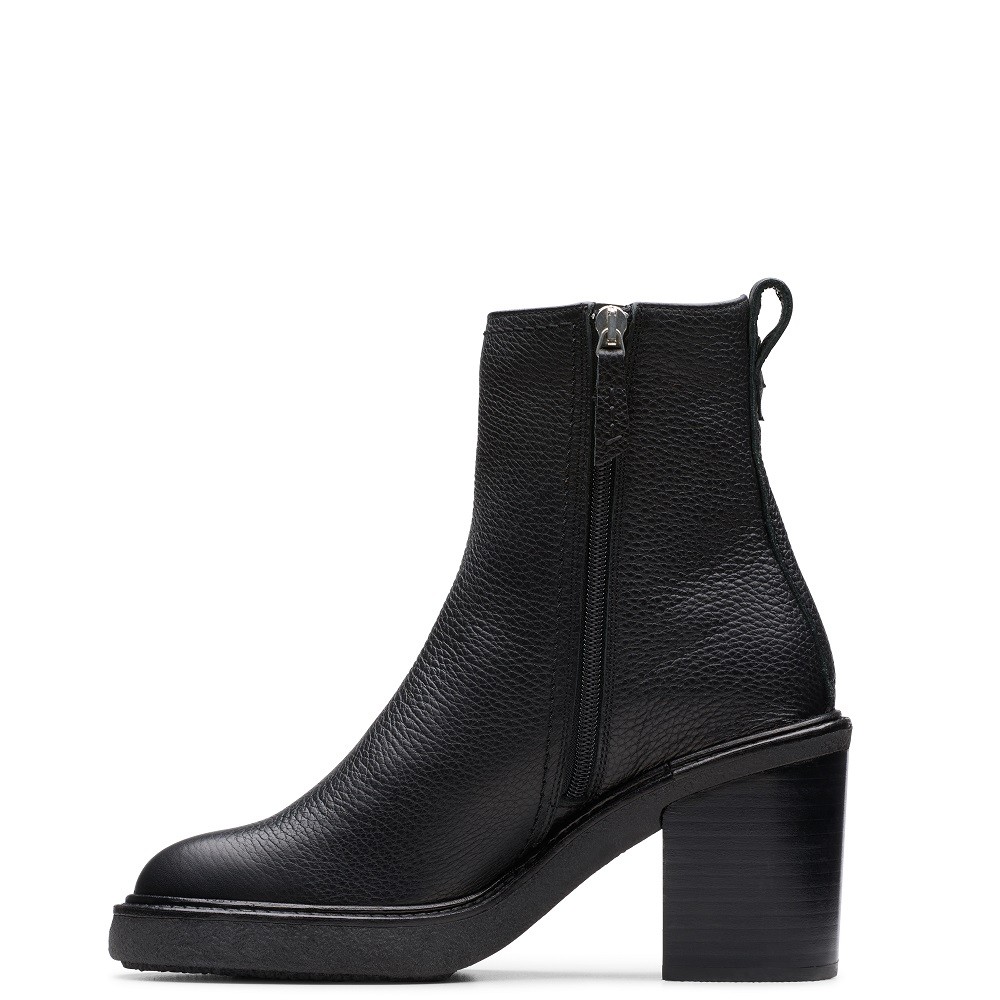 CLARKS</br>Γυναικεία Μποτάκια Μαύρο Δέρμα CASSIANO ZIP Clarks CLARKS</br>Γυναικεία Μποτάκια Μαύρο Δέρμα CASSIANO ZIP Clarks