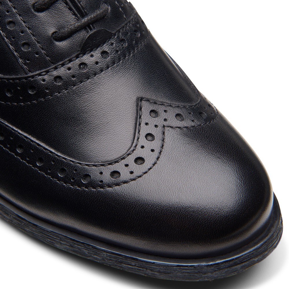 CLARKS</br>Γυναικεία Oxford Μαύρο Δέρμα HAVISHAM OAK Clarks CLARKS</br>Γυναικεία Oxford Μαύρο Δέρμα HAVISHAM OAK Clarks