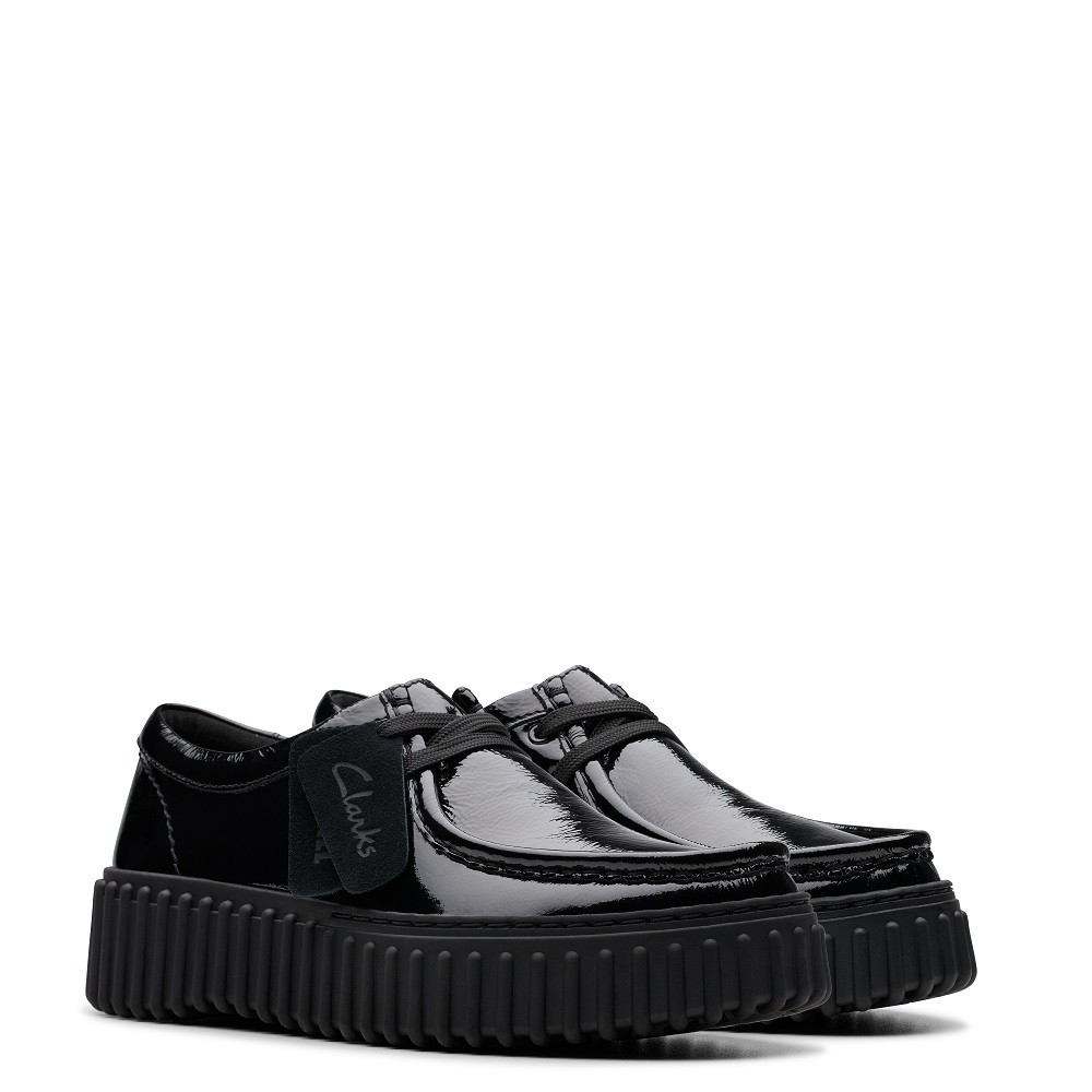 CLARKS</br>Γυναικεία Casual Παπούτσια Μαύρο Λουστρίνι TORHILL BEE Clarks CLARKS</br>Γυναικεία Casual Παπούτσια Μαύρο Λουστρίνι TORHILL BEE Clarks