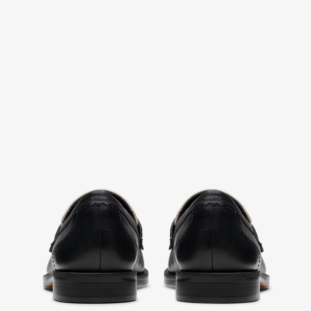 CLARKS</br>Clarks STRAVEN EDGE Γυναικεία Μοκασίνια Μαύρο/Εκρού Δέρμα CLARKS</br>Clarks STRAVEN EDGE Γυναικεία Μοκασίνια Μαύρο/Εκρού Δέρμα