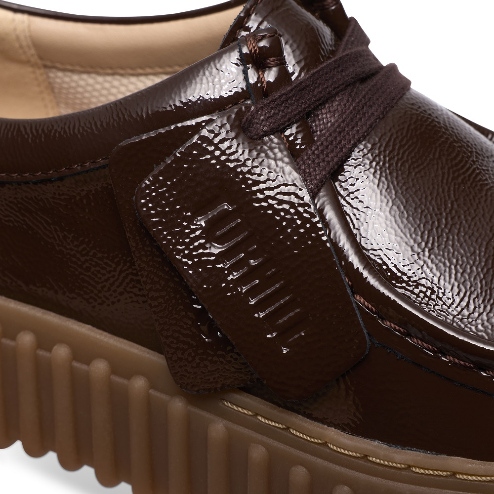 CLARKS</br>Clarks TORHILL BEE Γυναικεία Casual Παπούτσια Καφέ Λουστρίνι CLARKS</br>Clarks TORHILL BEE Γυναικεία Casual Παπούτσια Καφέ Λουστρίνι
