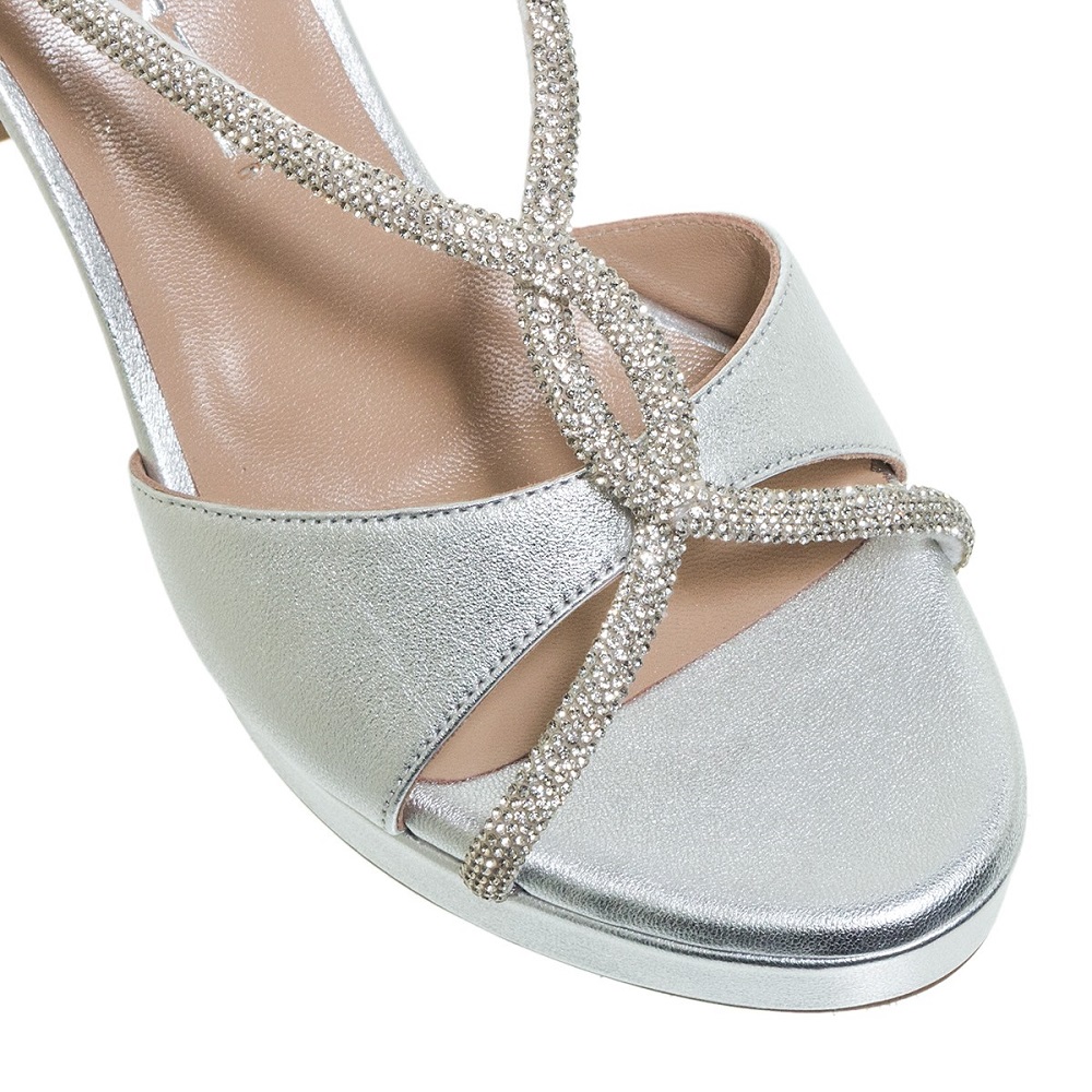 MOURTZI</br>Mourtzi 55/553F28 Γυναικεία Πέδιλα Ασημί Δέρμα