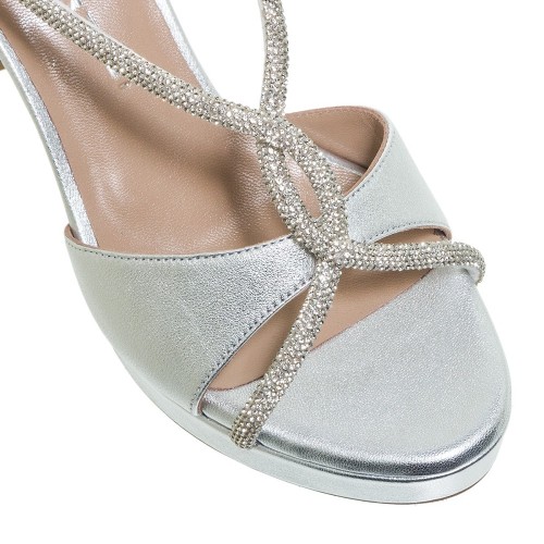 Mourtzi 55/553F28 Γυναικεία Πέδιλα Ασημί Δέρμα