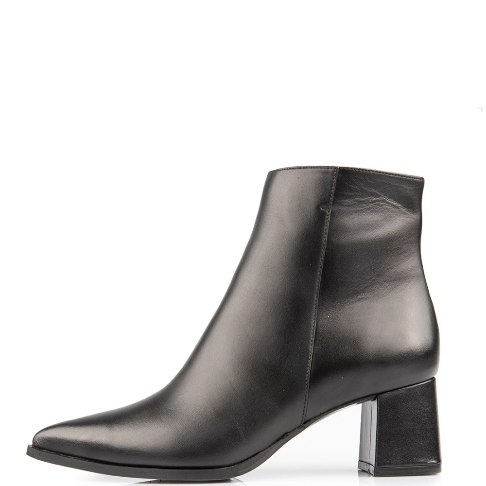 FM</br>FM 556-09 Γυναικεία Μποτάκια Μαύρο Δέρμα