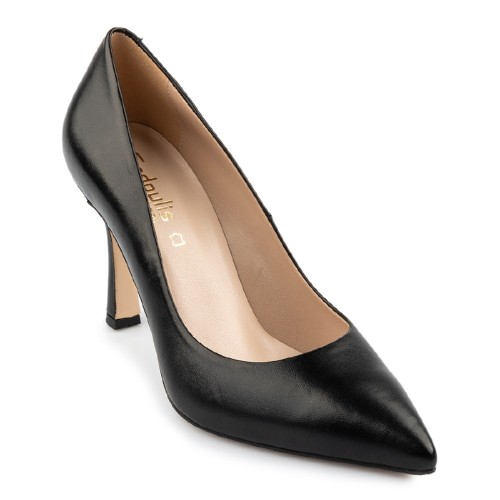 Γυναικεία Γόβα Μαύρο Δέρμα 749-00 FM