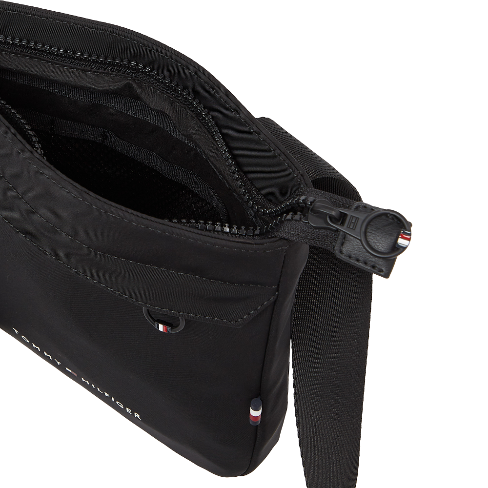 TOMMY HILFIGER</br>Ανδρική Τσάντα Crossbody Μαύρο AM0AM11785-BDS Tommy Hilfiger