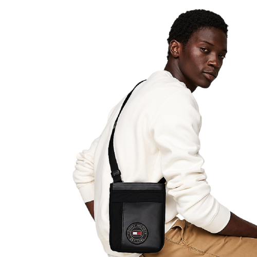 Ανδρική Τσάντα Crossbody Μαύρο TH Blocked AM0AM12717-BDS Tommy Hilfiger Ανδρική Τσάντα Crossbody Μαύρο TH Blocked AM0AM12717-BDS Tommy Hilfiger