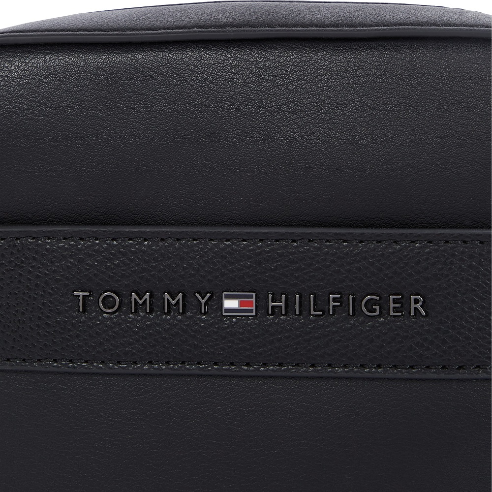 TOMMY HILFIGER</br>Ανδρική Τσάντα Crossbody Μαύρο TH Corporate Mini Reporter Bag AM0AM013224-BDS Tommy Hilfiger