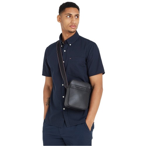 Ανδρική Τσάντα Crossbody Μαύρο TH Corporate Mini Reporter Bag AM0AM013224-BDS Tommy Hilfiger