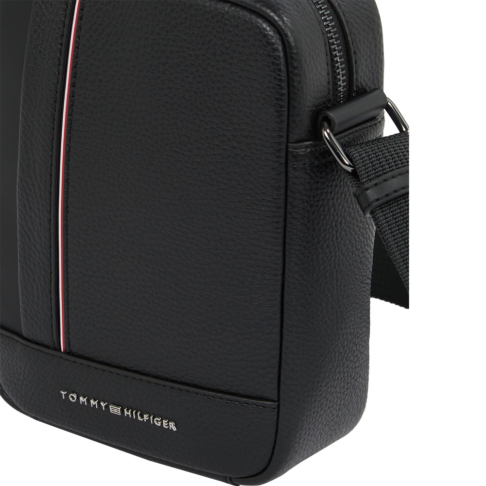 TOMMY HILFIGER</br>Tommy Hilfiger TH Central Mini Reporter Bag AM0AM13632-BDS Ανδρική Τσάντα Crossbody Μαύρο TOMMY HILFIGER</br>Tommy Hilfiger TH Central Mini Reporter Bag AM0AM13632-BDS Ανδρική Τσάντα Crossbody Μαύρο