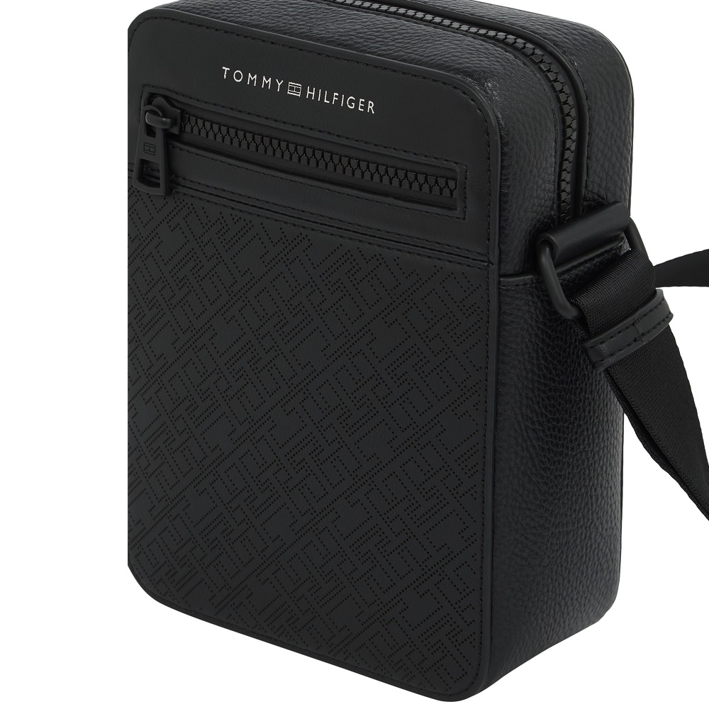 TOMMY HILFIGER</br>Tommy Hilfiger TH Monogram Mini Reporter Bag AM0AM13836-BDS Ανδρική Τσάντα Crossbody Μαύρο TOMMY HILFIGER</br>Tommy Hilfiger TH Monogram Mini Reporter Bag AM0AM13836-BDS Ανδρική Τσάντα Crossbody Μαύρο
