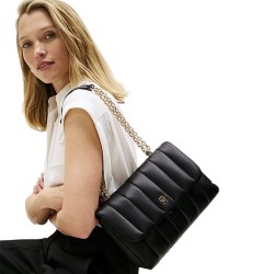 Γυναικεία Τσάντα Ώμου Μαύρο Th Grace Med Crossover AW0AW17669-BDS Tommy Hilfiger