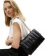 TOMMY HILFIGER</br>Γυναικεία Τσάντα Ώμου Μαύρο Th Grace Med Crossover AW0AW17669-BDS Tommy Hilfiger