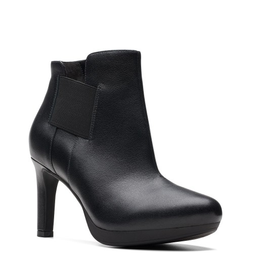 Γυναικεία Μποτάκια Μαύρο Δέρμα AMBYR RISE Clarks Γυναικεία Μποτάκια Μαύρο Δέρμα AMBYR RISE Clarks