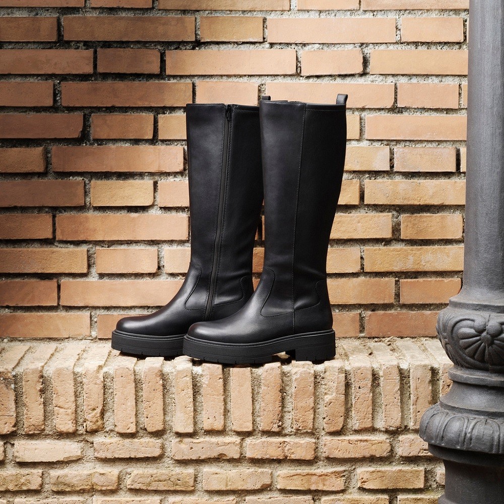 GEOX</br>Γυναικείες Μπότες Μαύρο Δέρμα SPHERICA EC7 D36VDF 043BC C9999 Geox GEOX</br>Γυναικείες Μπότες Μαύρο Δέρμα SPHERICA EC7 D36VDF 043BC C9999 Geox