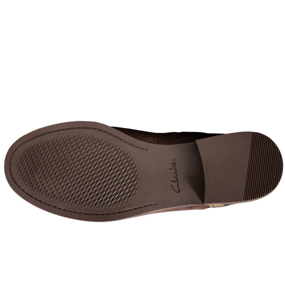 CLARKS</br>Γυναικεία Μποτάκια Καφέ Suede DEMI BEAT Clarks