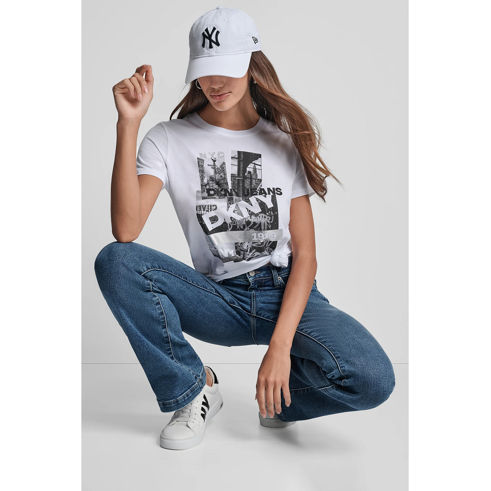 DKNY</br>DKNY DJ5T1634-OK1 Γυναικείο T-shirt Λευκό/Μαύρο/Ασημί DKNY</br>DKNY DJ5T1634-OK1 Γυναικείο T-shirt Λευκό/Μαύρο/Ασημί