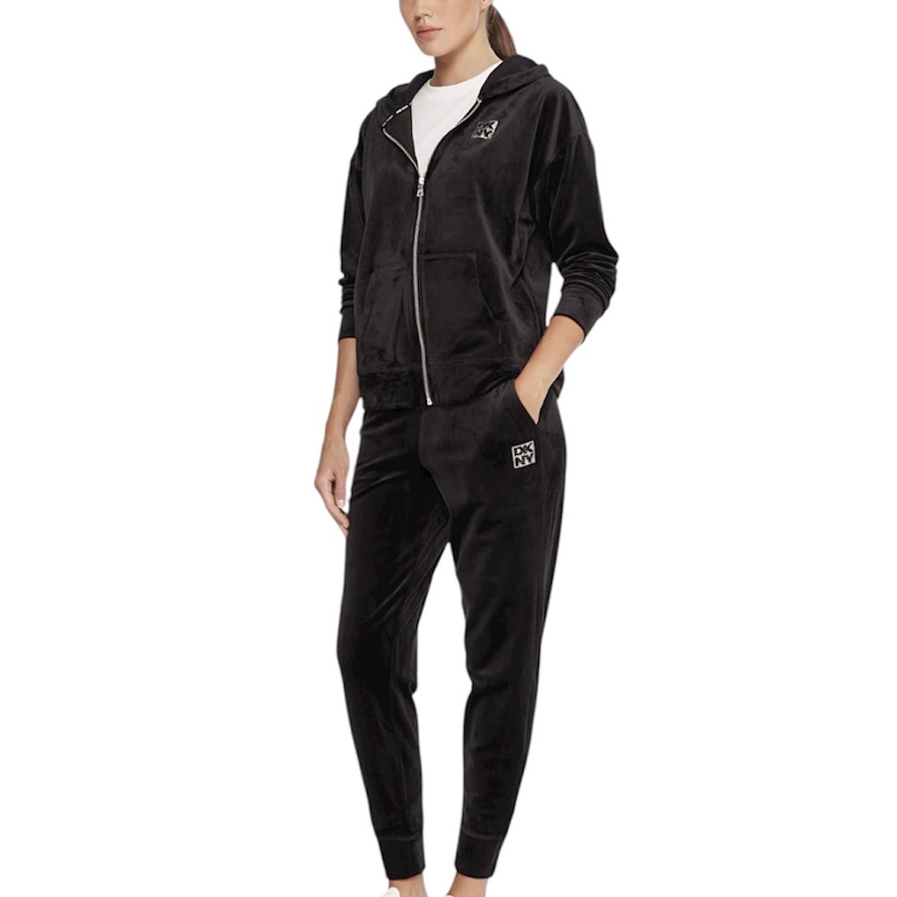DKNY</br>DKNY DP5J9642-BLK Γυναικεία Ζακέτα Βελουτέ Μαύρο DKNY</br>DKNY DP5J9642-BLK Γυναικεία Ζακέτα Βελουτέ Μαύρο