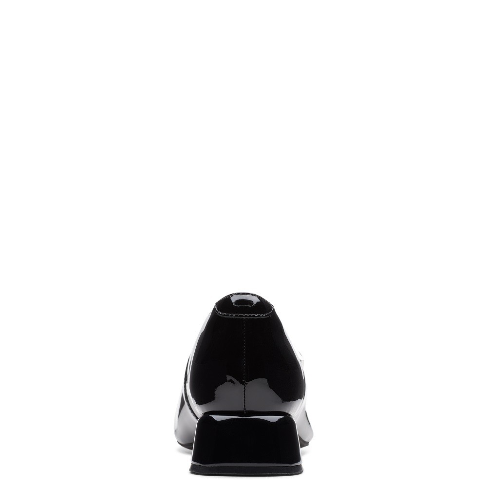 CLARKS</br>Γυναικεία Loafers Μαύρο Λουστρίνι DAISS30 SHINE Clarks CLARKS</br>Γυναικεία Loafers Μαύρο Λουστρίνι DAISS30 SHINE Clarks