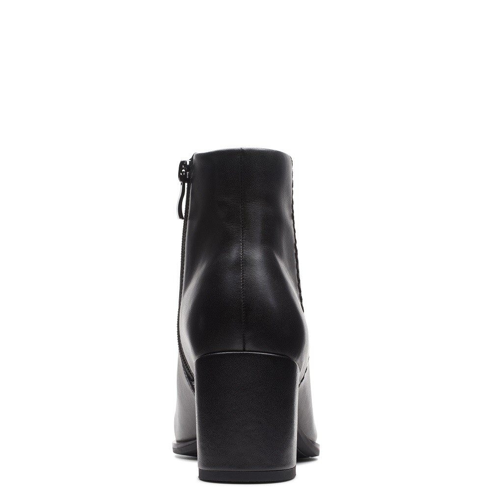 CLARKS</br>Γυναικεία Μποτάκια Μαύρο Δέρμα FREVA55 ZIP Clarks CLARKS</br>Γυναικεία Μποτάκια Μαύρο Δέρμα FREVA55 ZIP Clarks