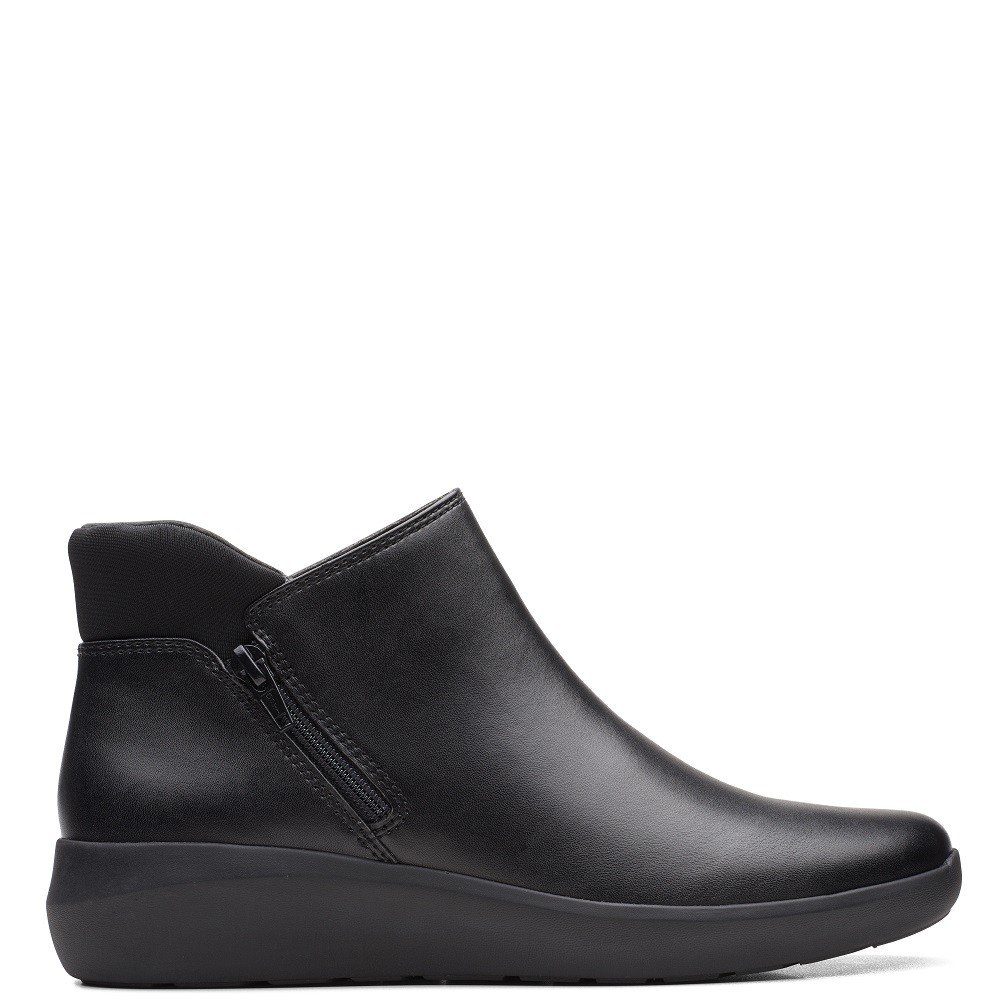 CLARKS</br>Γυναικεία Μποτάκια Μαύρο Δέρμα KAYLEIGH MID Clarks CLARKS</br>Γυναικεία Μποτάκια Μαύρο Δέρμα KAYLEIGH MID Clarks