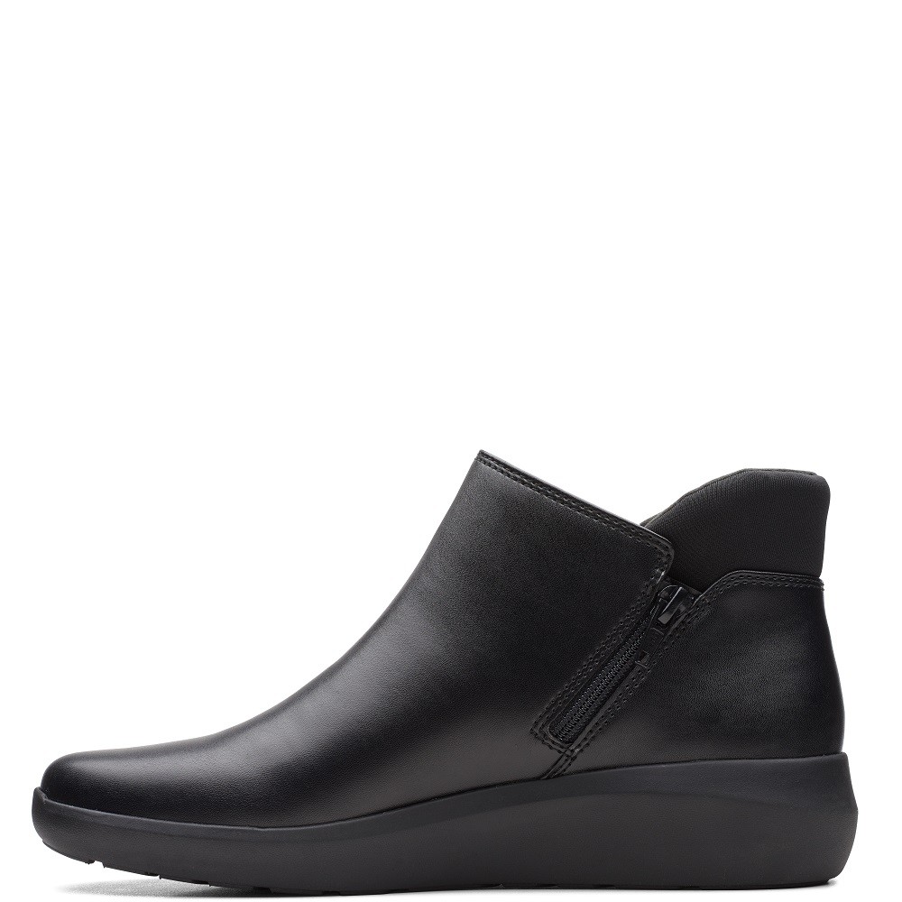 CLARKS</br>Γυναικεία Μποτάκια Μαύρο Δέρμα KAYLEIGH MID Clarks CLARKS</br>Γυναικεία Μποτάκια Μαύρο Δέρμα KAYLEIGH MID Clarks