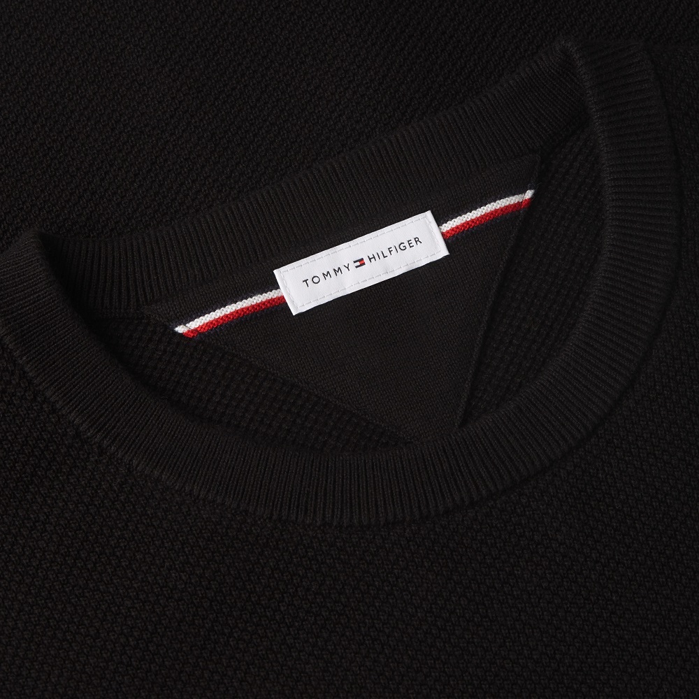 TOMMY HILFIGER</br>Tommy Hilfiger Essential Structure Crewneck Cotton Regular Sweater MW0MW36347-BDS Ανδρικό Πουλόβερ Μαύρο TOMMY HILFIGER</br>Tommy Hilfiger Essential Structure Crewneck Cotton Regular Sweater MW0MW36347-BDS Ανδρικό Πουλόβερ Μαύρο