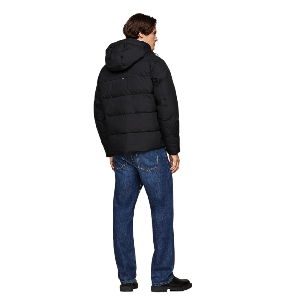 TOMMY HILFIGER</br>Ανδρικό Μπουφάν Αδιάβροχο Μαύρο Rockie Utility Hooded Puffer Jacket MW0MW37125-BDS Tommy Hilfiger TOMMY HILFIGER</br>Ανδρικό Μπουφάν Αδιάβροχο Μαύρο Rockie Utility Hooded Puffer Jacket MW0MW37125-BDS Tommy Hilfiger