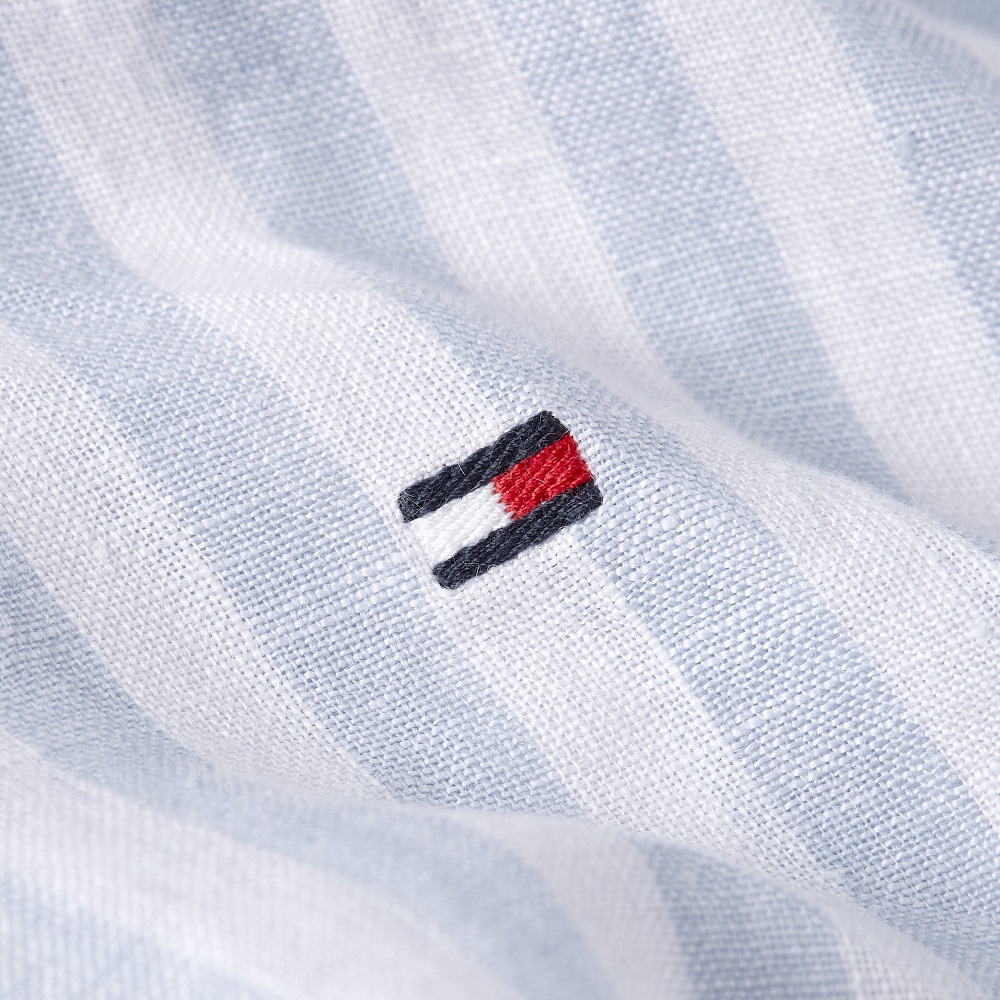 TOMMY HILFIGER</br>Ανδρικό Πουκάμισο Σιέλ/Λευκό Ριγέ Λινό Linen Essential Stripe Regular MW0MW38581-0A4 Tommy Hilfiger TOMMY HILFIGER</br>Ανδρικό Πουκάμισο Σιέλ/Λευκό Ριγέ Λινό Linen Essential Stripe Regular MW0MW38581-0A4 Tommy Hilfiger
