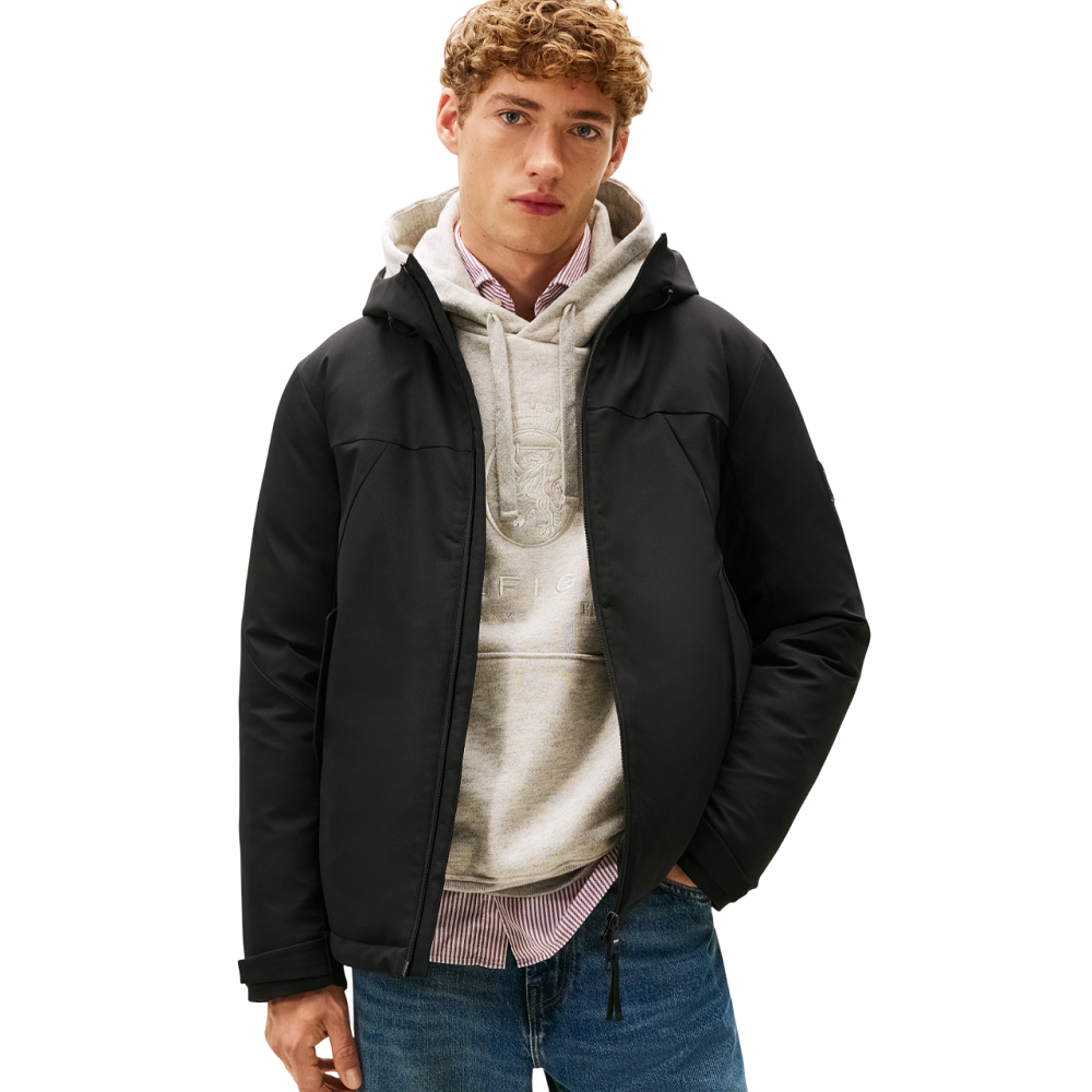 TOMMY HILFIGER</br>Tommy Hilfiger Tech Hooded Short Padded Jacket MW0MW41363-BDS Ανδρικό Μπουφάν Αδιάβροχο Μαύρο TOMMY HILFIGER</br>Tommy Hilfiger Tech Hooded Short Padded Jacket MW0MW41363-BDS Ανδρικό Μπουφάν Αδιάβροχο Μαύρο