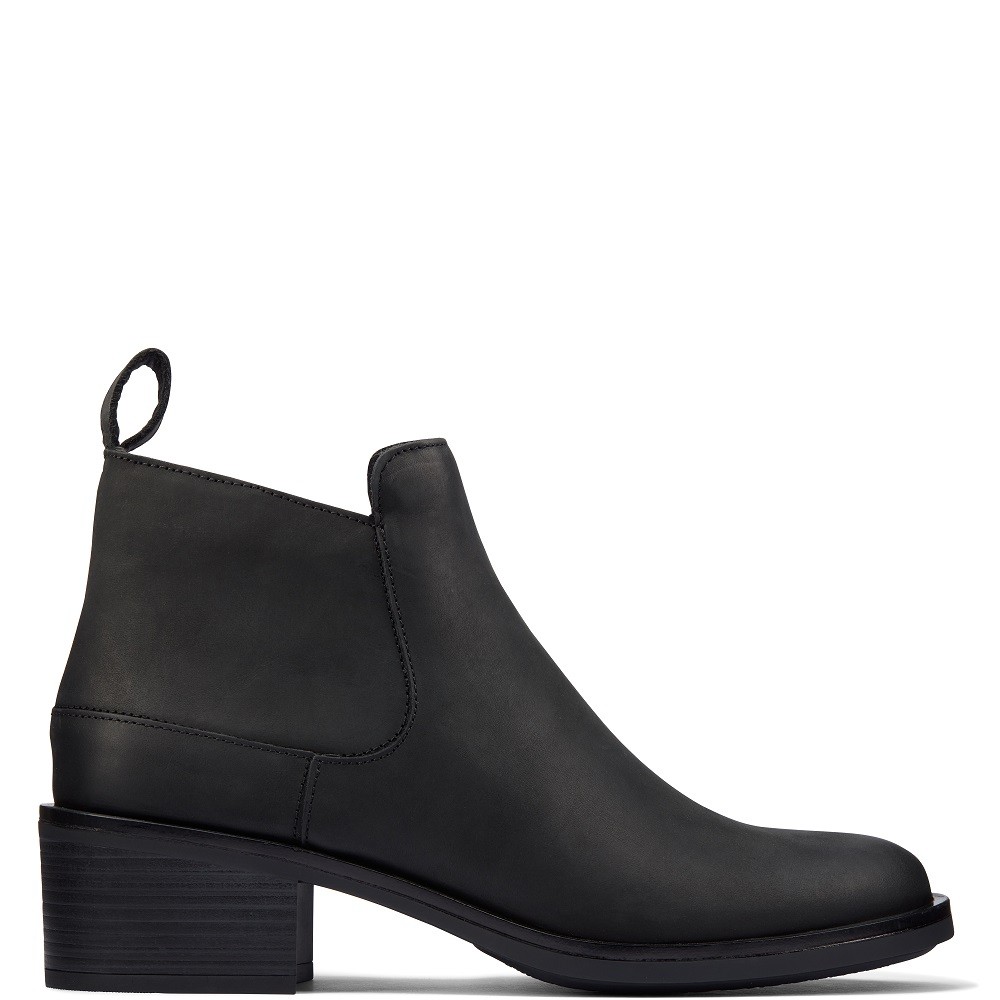 CLARKS</br>Γυναικεία Μποτάκια Μαύρο Δέρμα MEMI ZIP Clarks CLARKS</br>Γυναικεία Μποτάκια Μαύρο Δέρμα MEMI ZIP Clarks