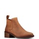 CLARKS</br>Γυναικεία Μποτάκια Ταμπά Δέρμα MEMI ZIP Clarks CLARKS</br>Γυναικεία Μποτάκια Ταμπά Δέρμα MEMI ZIP Clarks