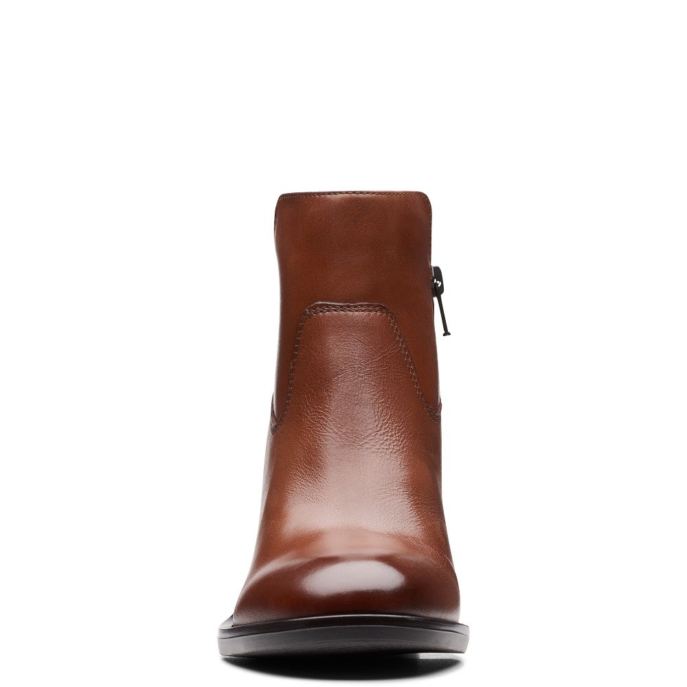 CLARKS</br>Γυναικεία Μποτάκια Ταμπά Δέρμα VALVESTINO LO Clarks CLARKS</br>Γυναικεία Μποτάκια Ταμπά Δέρμα VALVESTINO LO Clarks