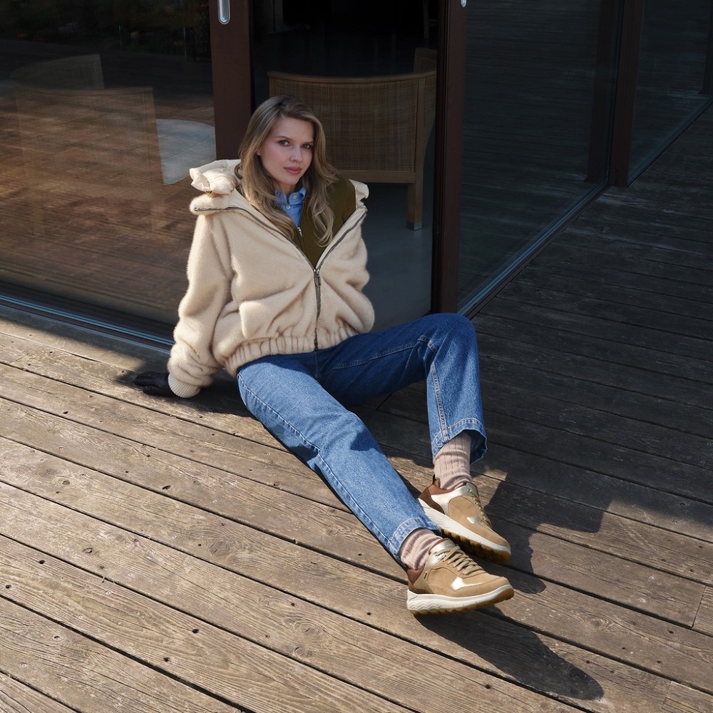 GEOX</br>Geox W5620G T3277 F1859 SPHERICA Γυναικείο Μπουφάν Μπεζ