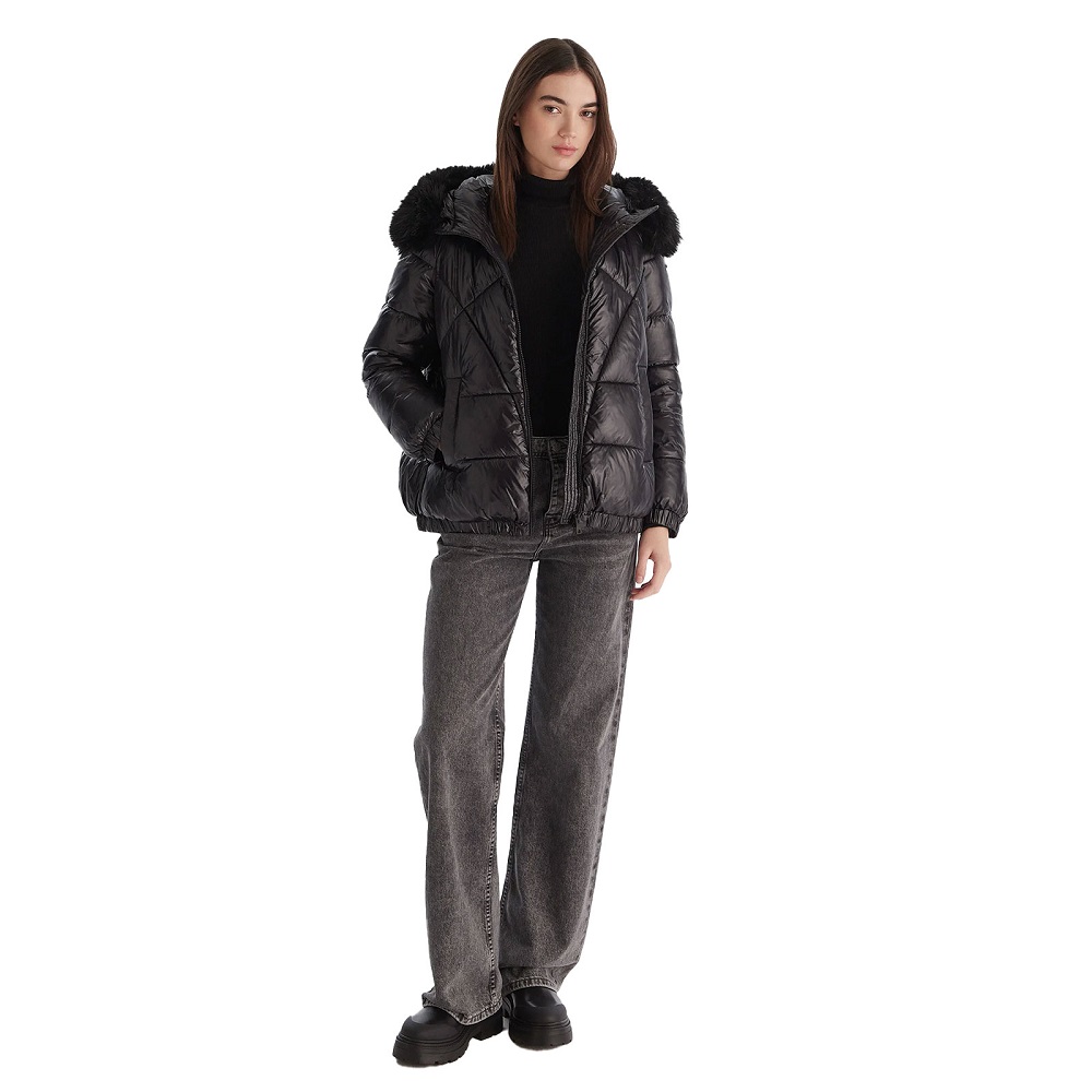 GEOX</br>Geox W5628S T3121 F9000 BACKSIE Γυναικείο Μπουφάν Αδιάβροχο Μαύρο GEOX</br>Geox W5628S T3121 F9000 BACKSIE Γυναικείο Μπουφάν Αδιάβροχο Μαύρο