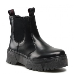 Γυναικεία Μποτάκια Μαύρο WL12583A-062 PICCADILLY CHELSEA Wrangler